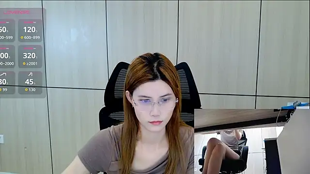 zhen-68 online show from April 15, 2026, 12:38 am