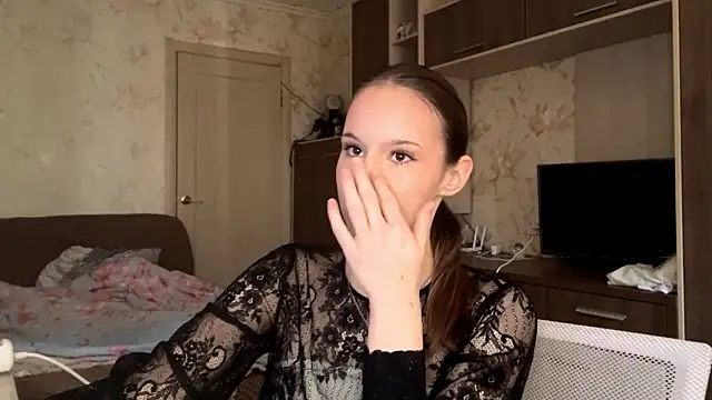 PrettyReal online show from March 2, 2026, 8:10 am