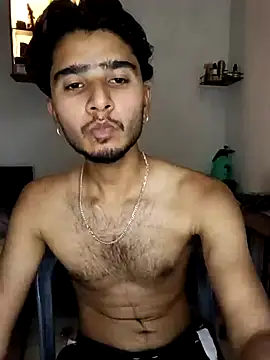 Snapshot of CoralN chatting on April 24, 2026, 3:47 pm CoralN online show from April 24, 2026, 3:47 pm