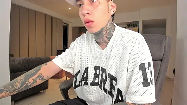 im dantee online show from March 2, 2026, 4:13 am