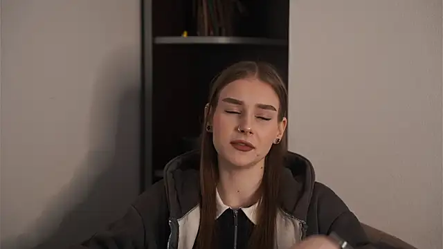 Snapshot of CindaMartins chatting on March 1, 2026, 11:21 am CindaMartins online show from March 1, 2026, 11:21 am