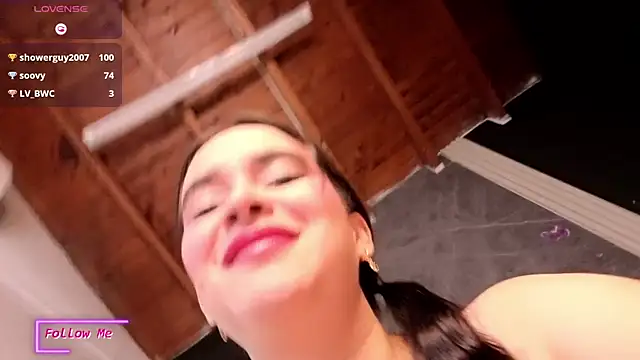 Snapshot of _VALERIAGOMEZ chatting on April 29, 2026, 5:30 pm VALERIAGOMEZ online show from April 29, 2026, 5:30 pm