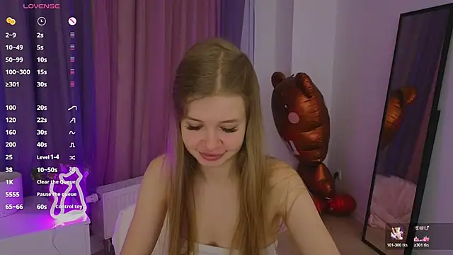 Snapshot of belrinaa chatting on June 19, 2026, 8:58 pm belrinaa online show from June 19, 2026, 8:58 pm