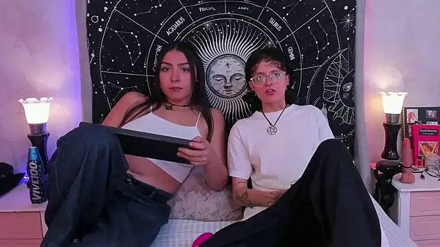 CaliferAndAurora online show from April 8, 2026, 4:03 am