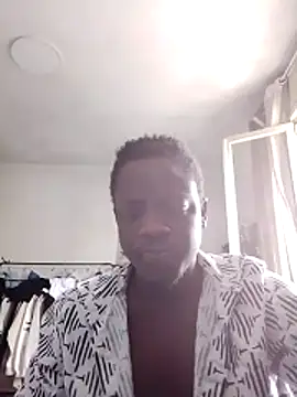 Snapshot of Il_mercenario96 chatting on June 13, 2026, 6:33 am Il mercenario96 online show from June 13, 2026, 6:33 am