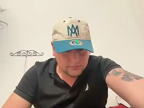 Snapshot of Oscar6867 chatting on February 27, 2026, 7:19 am Oscar6867 online show from February 27, 2026, 7:19 am