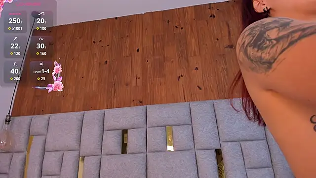 camilaa smith  online show from March 27, 2026, 7:59 pm