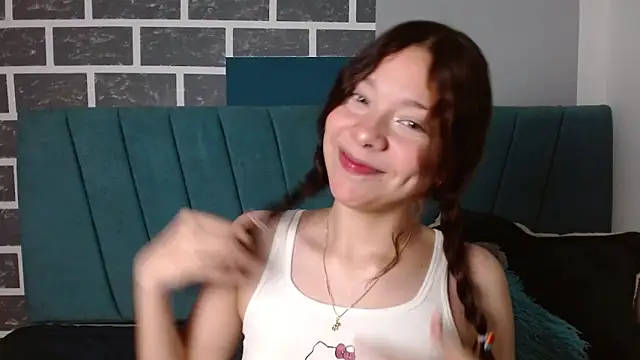 Sweet kitty 05 online show from March 3, 2026, 11:23 pm