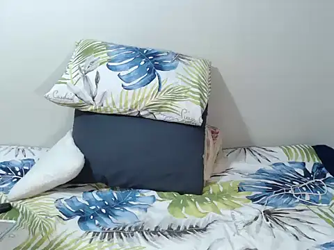  FineBabe online show from April 5, 2026, 8:04 pm