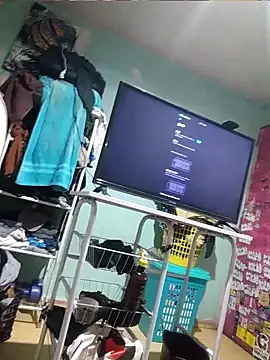 Snapshot of CardoMartinez01 chatting on June 4, 2026, 12:48 am CardoMartinez01 online show from June 4, 2026, 12:48 am