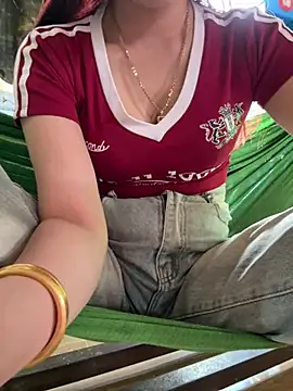 Junyy k2 online show from March 6, 2026, 2:06 am