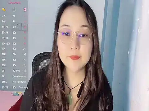 Snapshot of Susu-36E chatting on March 1, 2026, 10:15 am Susu-36E online show from March 1, 2026, 10:15 am