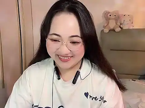 Snapshot of Susu-36E chatting on July 10, 2026, 2:17 pm Susu-36E online show from July 10, 2026, 2:17 pm