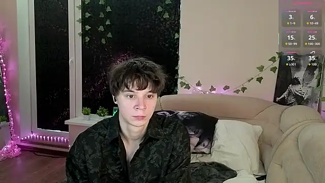 AnthonyCuutie online show from April 16, 2026, 8:26 am