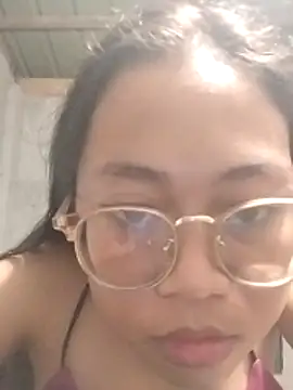 Snapshot of angelpinay44 chatting on March 2, 2026, 12:01 pm angelpinay44 online show from March 2, 2026, 12:01 pm