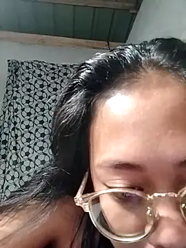 Snapshot of angelpinay44 chatting on March 29, 2026, 4:30 pm angelpinay44 online show from March 29, 2026, 4:30 pm