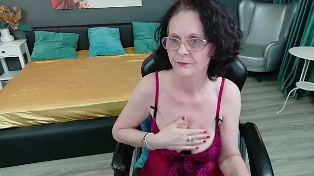 BrendaJane online show from April 9, 2026, 4:58 am