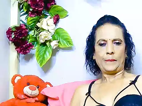 Snapshot of Hot_queen58 chatting on June 1, 2026, 6:18 pm Hot queen58 online show from June 1, 2026, 6:18 pm