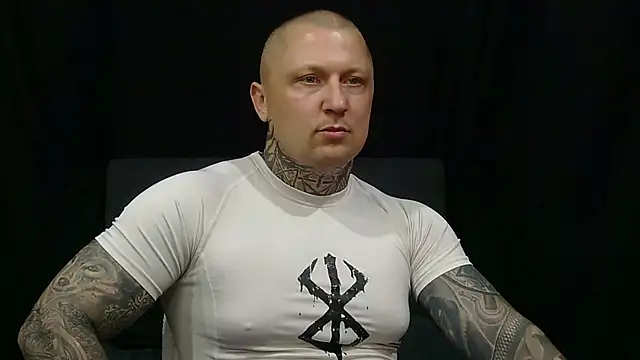 devilWithTats online show from May 26, 2026, 11:19 am