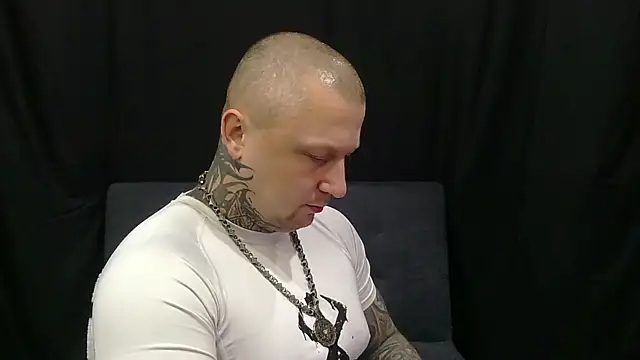 devilWithTats online show from May 29, 2026, 7:58 am