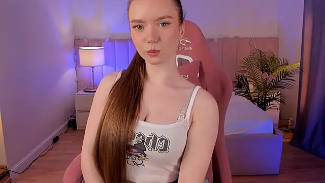 Snapshot of MilaKika chatting on March 1, 2026, 4:51 pm MilaKika online show from March 1, 2026, 4:51 pm