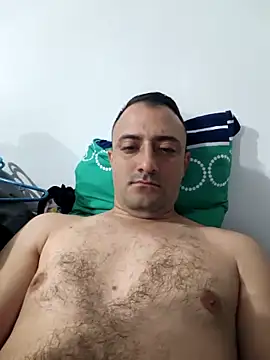 RaphandLey online show from March 7, 2026, 2:07 am