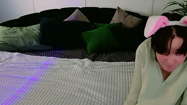 Snapshot of BlackLunaa chatting on February 28, 2026, 9:25 pm BlackLunaa online show from February 28, 2026, 9:25 pm