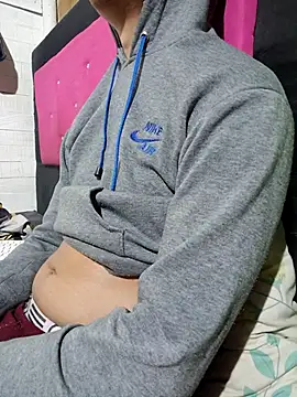 Snapshot of Sophia_Noah chatting on March 1, 2026, 10:26 am Sophia Noah online show from March 1, 2026, 10:26 am