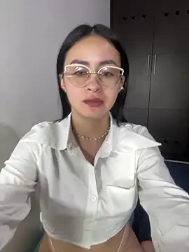 Anni Rose online show from April 10, 2026, 9:16 am