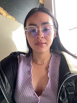 Anni Rose online show from April 7, 2026, 3:25 pm