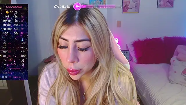 Snapshot of Martina_robertss chatting on April 23, 2026, 2:51 am Martina robertss online show from April 23, 2026, 2:51 am