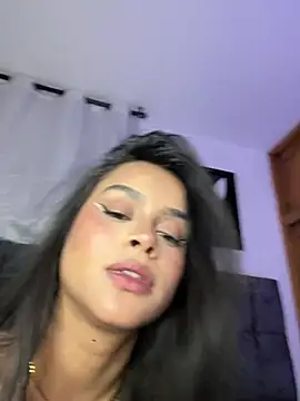 Snapshot of fallongrey chatting on May 19, 2026, 2:18 am fallongrey online show from May 19, 2026, 2:18 am