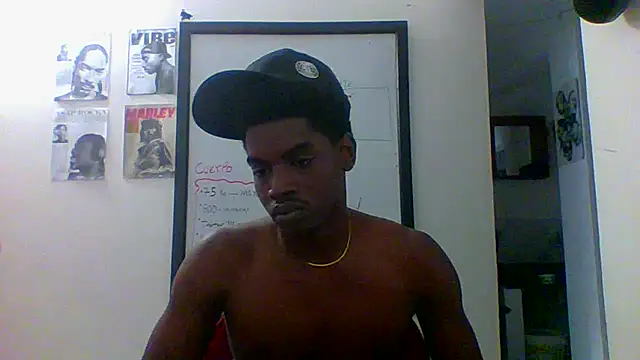 Snapshot of charles_king chatting on May 4, 2026, 9:50 pm charles king online show from May 4, 2026, 9:50 pm