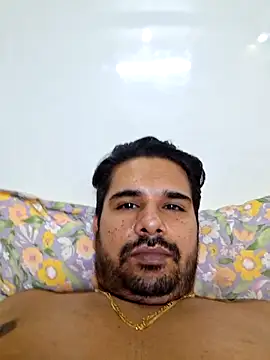 Snapshot of SingleTest chatting on June 14, 2026, 7:26 pm SingleTest online show from June 14, 2026, 7:26 pm