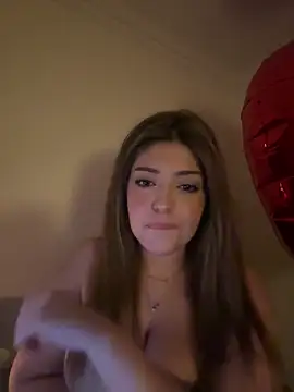 Snapshot of donya_star chatting on February 28, 2026, 8:52 pm donya star online show from February 28, 2026, 8:52 pm