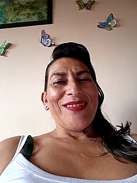 Lucia Rios online show from May 7, 2026, 10:46 pm
