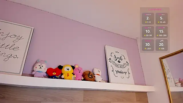 Snapshot of EmmaSanchez_ chatting on May 26, 2026, 8:34 am EmmaSanchez online show from May 26, 2026, 8:34 am