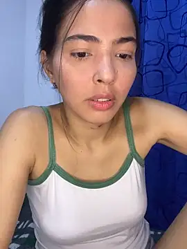 Snapshot of allyson-cute03 chatting on April 29, 2026, 4:16 am allyson-cute03 online show from April 29, 2026, 4:16 am