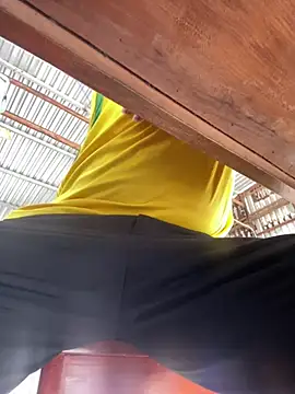 hoang15075 online show from March 4, 2026, 1:57 am