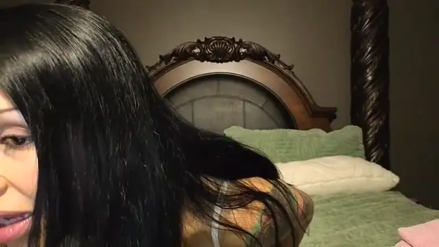 AllOiledUp online show from April 26, 2026, 2:42 am