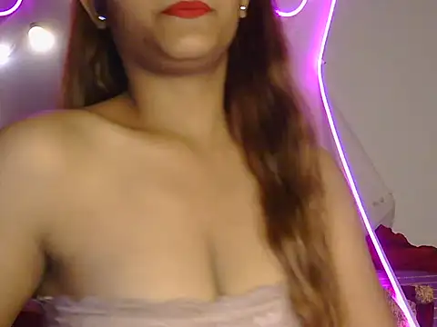 Snapshot of boldxx_G chatting on June 26, 2026, 12:44 pm boldxx G online show from June 26, 2026, 12:44 pm