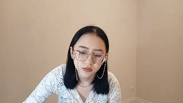 SolvedGlobe online show from April 12, 2026, 2:09 pm