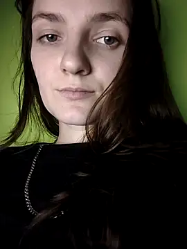 Snapshot of AliciaxLove chatting on February 28, 2026, 3:55 pm AliciaxLove online show from February 28, 2026, 3:55 pm