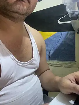 Daddyfuck 01 online show from April 28, 2026, 2:54 pm