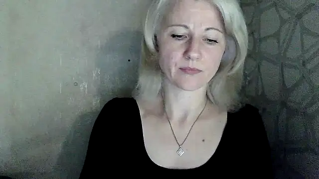 Katerina-Kissa online show from April 23, 2026, 6:09 pm