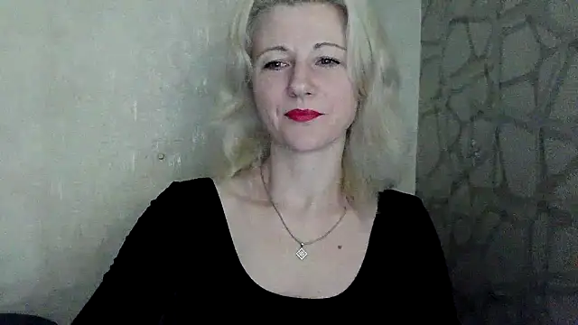 Katerina-Kissa online show from April 16, 2026, 6:08 pm