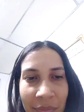 Snapshot of BiancaRoyale chatting on April 30, 2026, 7:59 am BiancaRoyale online show from April 30, 2026, 7:59 am