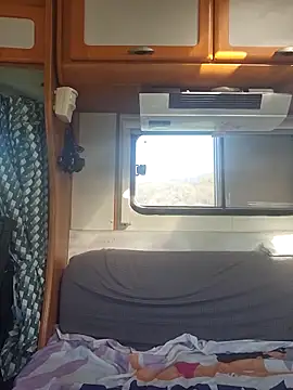 lescoquinsdu40 online show from March 22, 2026, 1:56 pm