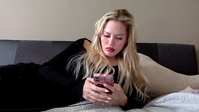 itsmemayarose online show from March 9, 2026, 1:25 pm