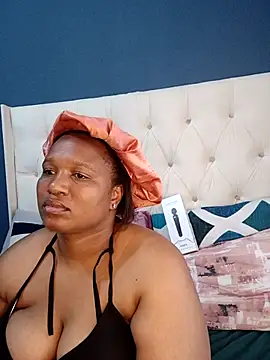 Snapshot of Cuddle_Zee chatting on March 11, 2026, 1:38 pm Cuddle Zee online show from March 11, 2026, 1:38 pm